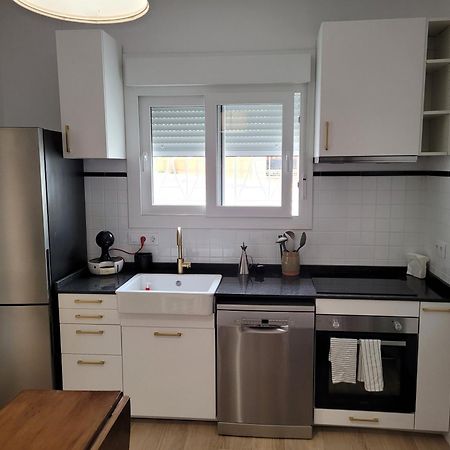 Apartamento Con Wifi, Patio Y Garaje Privado Alcala de Guadaira Ngoại thất bức ảnh