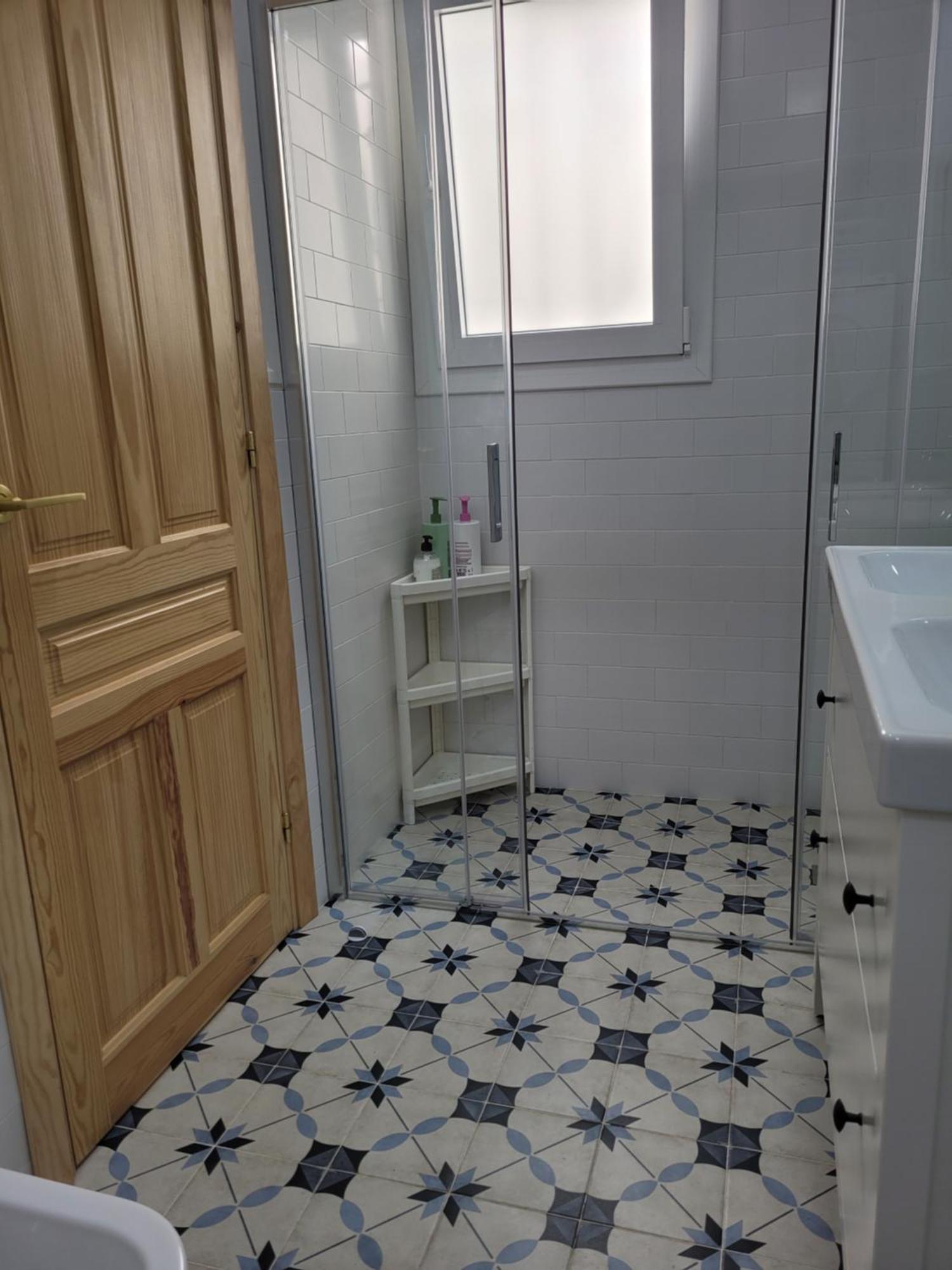Apartamento Con Wifi, Patio Y Garaje Privado Alcala de Guadaira Ngoại thất bức ảnh
