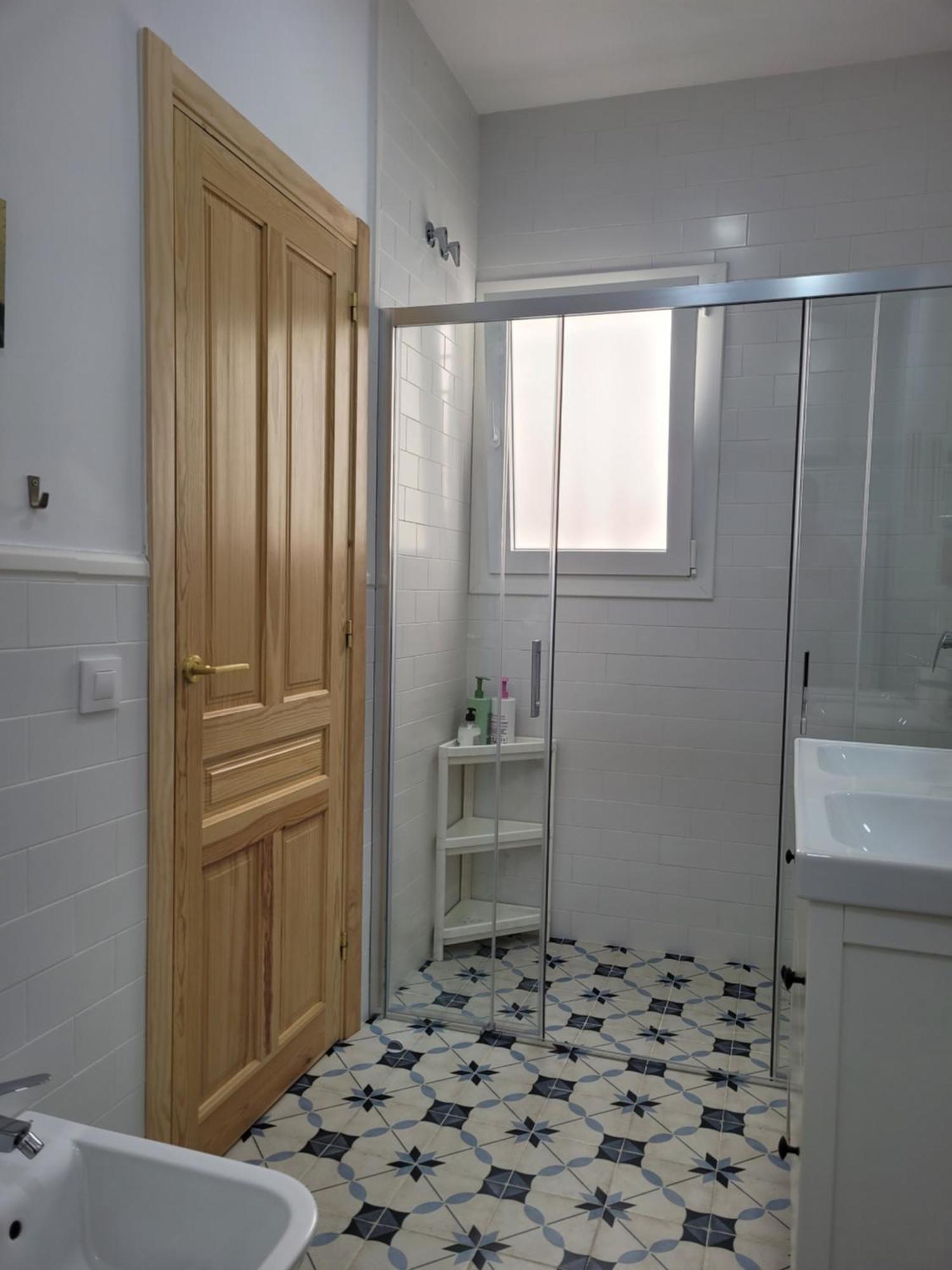 Apartamento Con Wifi, Patio Y Garaje Privado Alcala de Guadaira Ngoại thất bức ảnh