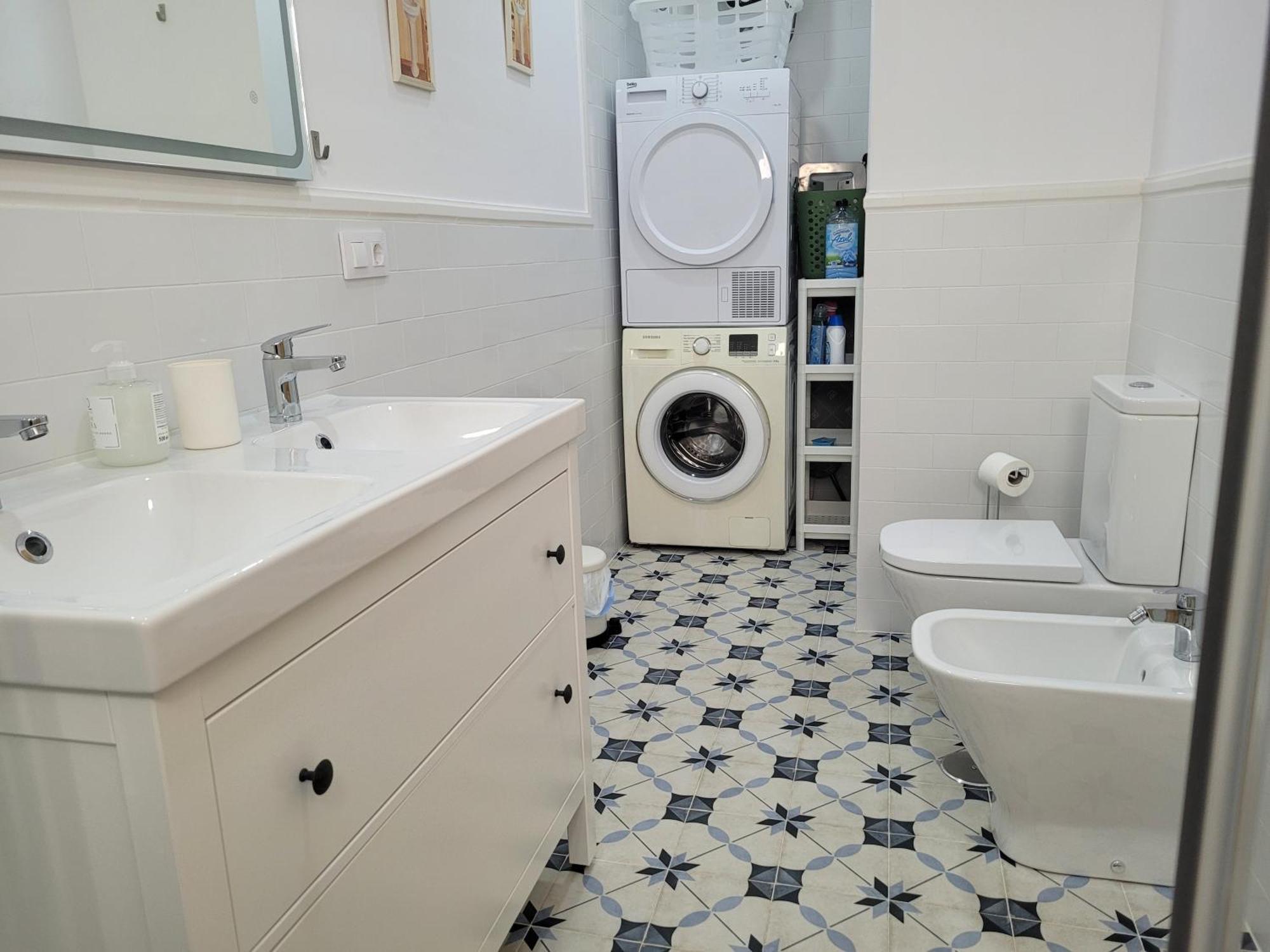 Apartamento Con Wifi, Patio Y Garaje Privado Alcala de Guadaira Ngoại thất bức ảnh
